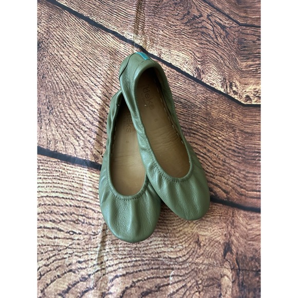 Tieks Designer Fern Green Ballet Leater Flats Sz 6 - Picture 1 of 5